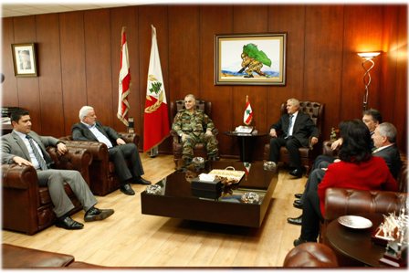 زكي يلتقي قائد الجيش اللبناني