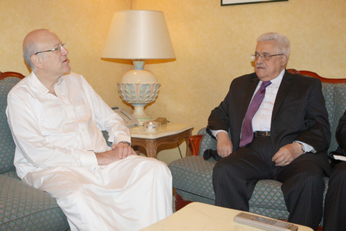 الرئيس يلتقي في جدة رئيس الوزراء اللبناني
