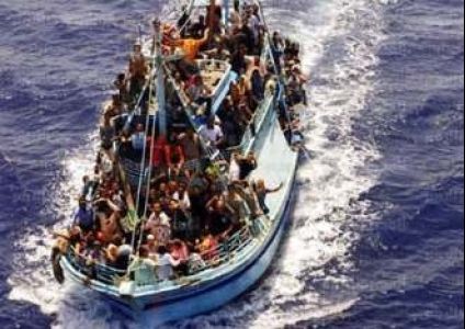 عشرات الضحايا من اللاجئين من أبناء شعبنا في غرق مركب قبالة السواحل الليبية