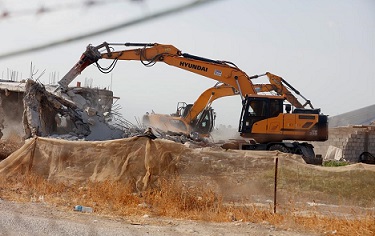 الاحتلال يهدم منزلين قيد الإنشاء في أريحا