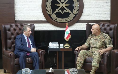 السفير دبور يلتقي قائد الجيش اللبناني العماد جوزاف عون