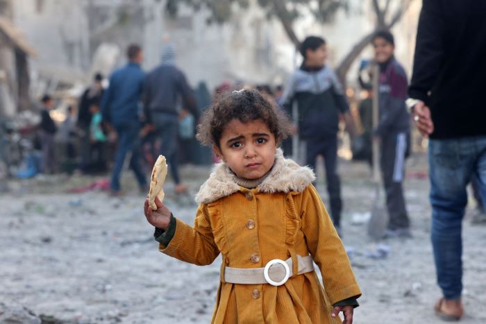 "هيومن رايتس ووتش": التجويع الذي تفرضه إسرائيل على غزة يقتل الأطفال